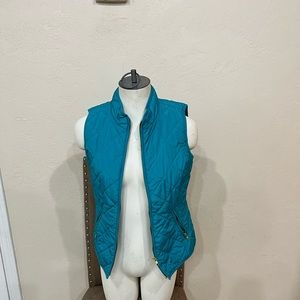Like New crown & ivy puffer vest sz xs